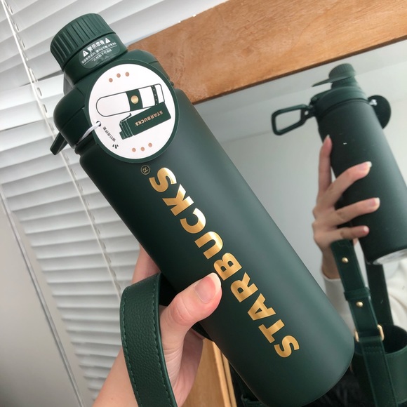 Brand new Starbucks bottle - Picture 7 of 9